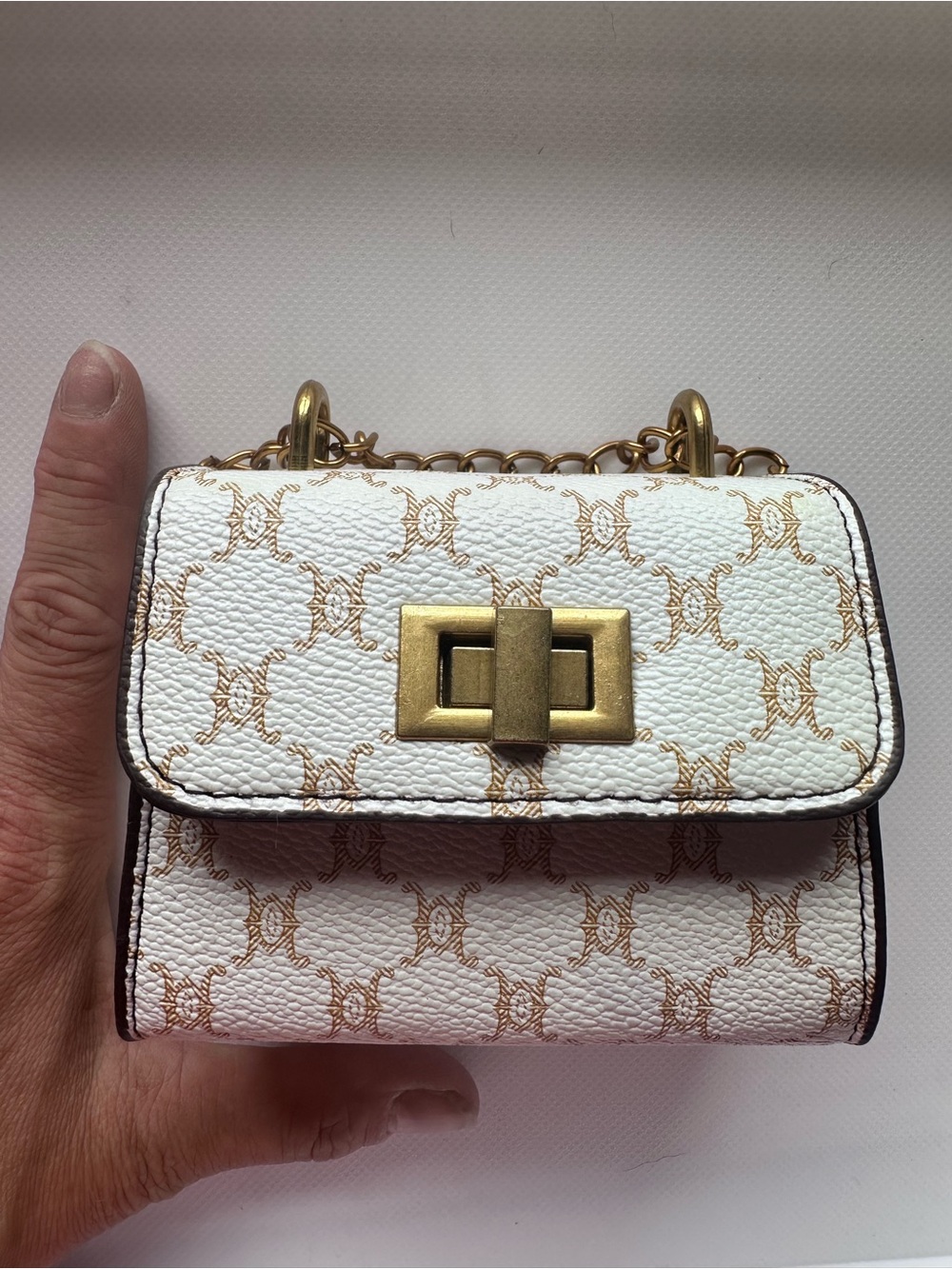 White Mini Chain Shoulder Bag with Gold Turn-Lock